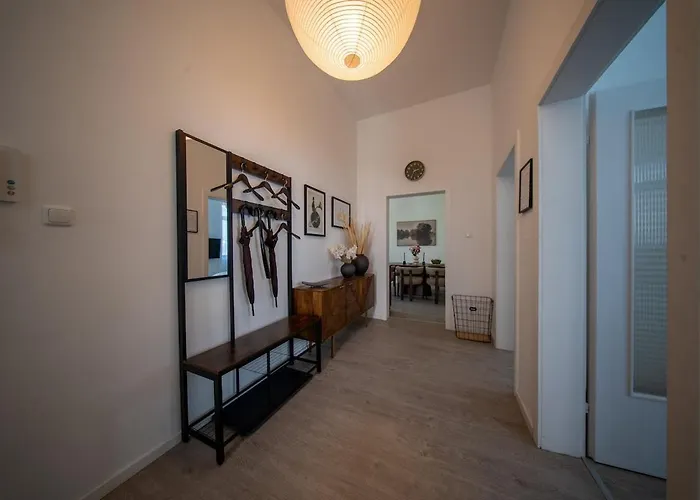 شقة 115 M2 Design-loft Mit 3 Sz, Beamer & Balkon فرانكفورت