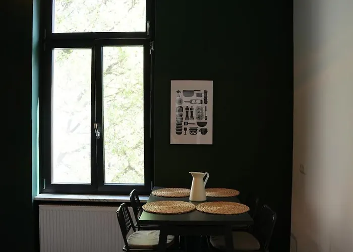 115 M2 Design-loft Mit 3 Sz, Beamer & Balkon