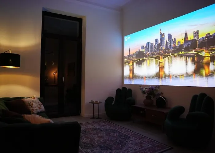 115 M2 Design-loft Mit 3 Sz, Beamer & Balkon شقة *