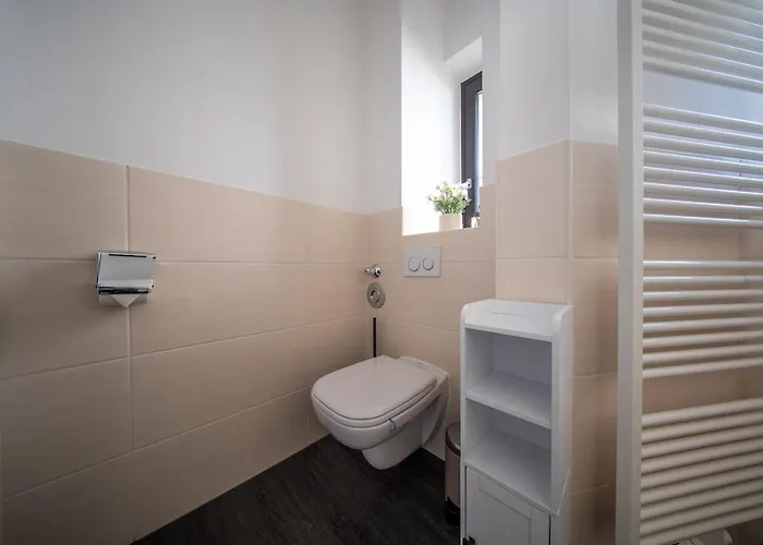 115 M2 Design-loft Mit 3 Sz, Beamer & Balkon