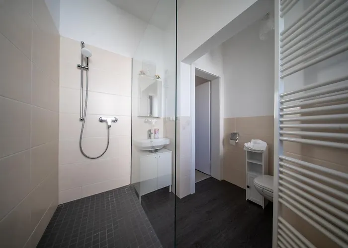 115 M2 Design-loft Mit 3 Sz, Beamer & Balkon فرانكفورت