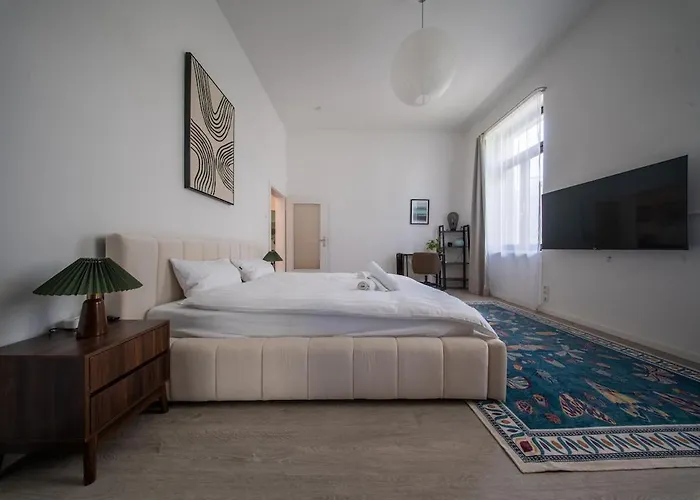 115 M2 Design-loft Mit 3 Sz, Beamer & Balkon شقة فرانكفورت